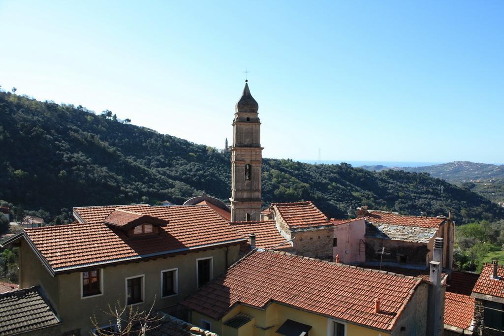 Il Merlo Della Rocca Villa Imperia Rom bilde