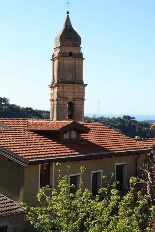 Il Merlo Della Rocca Villa Imperia Rom bilde